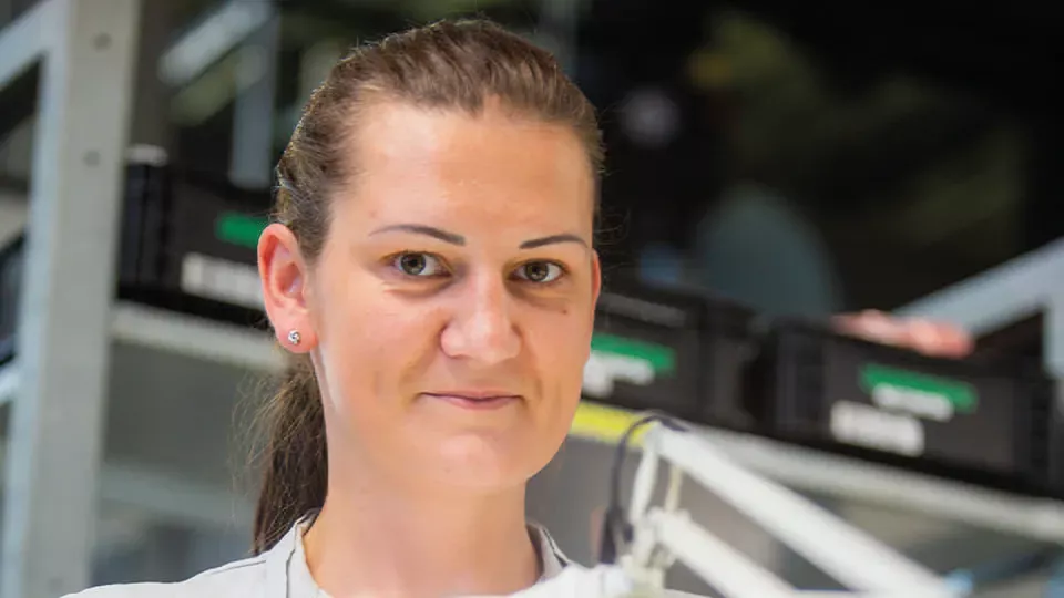 Suzana is production employee at Fronius