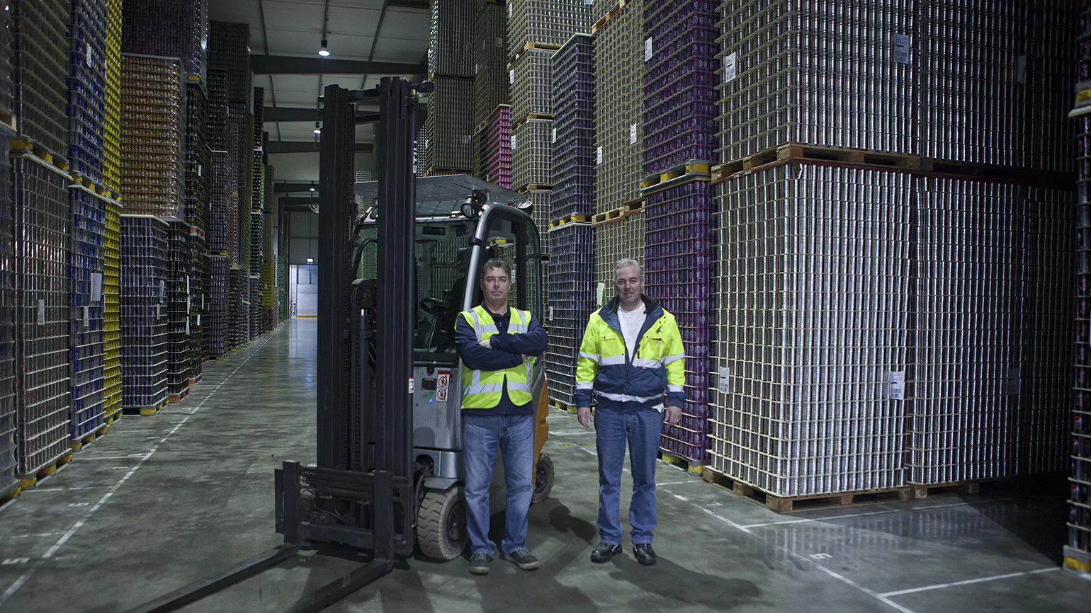 In general, it only takes a few minutes to replace the battery. After this, the forklift truck is ready for use once again. 