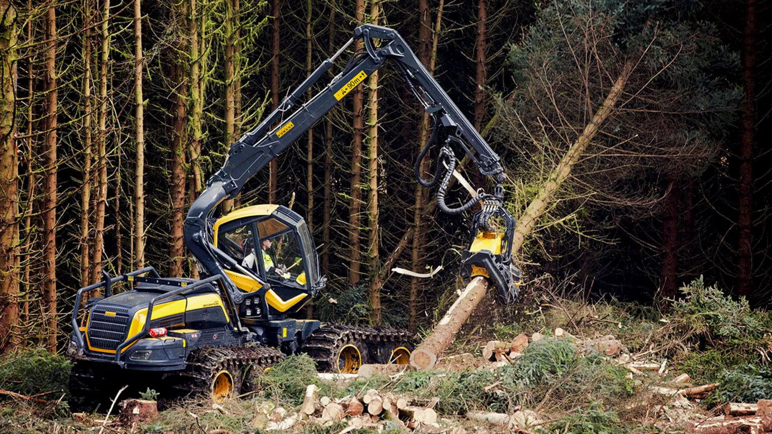 Welding wood harvesting machine