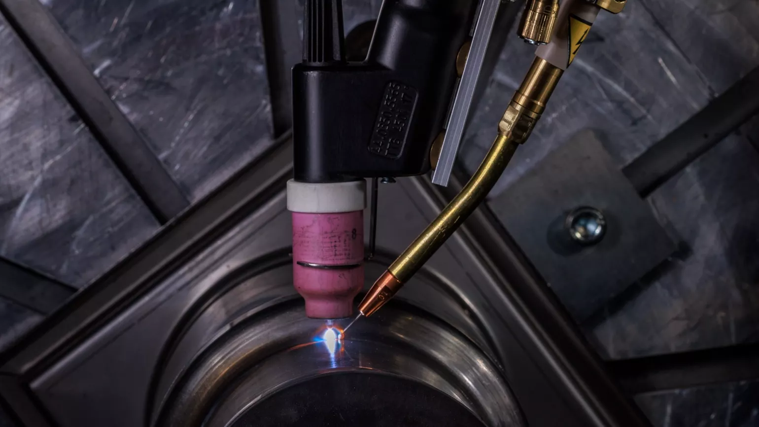 Arc on the TIG welding torch