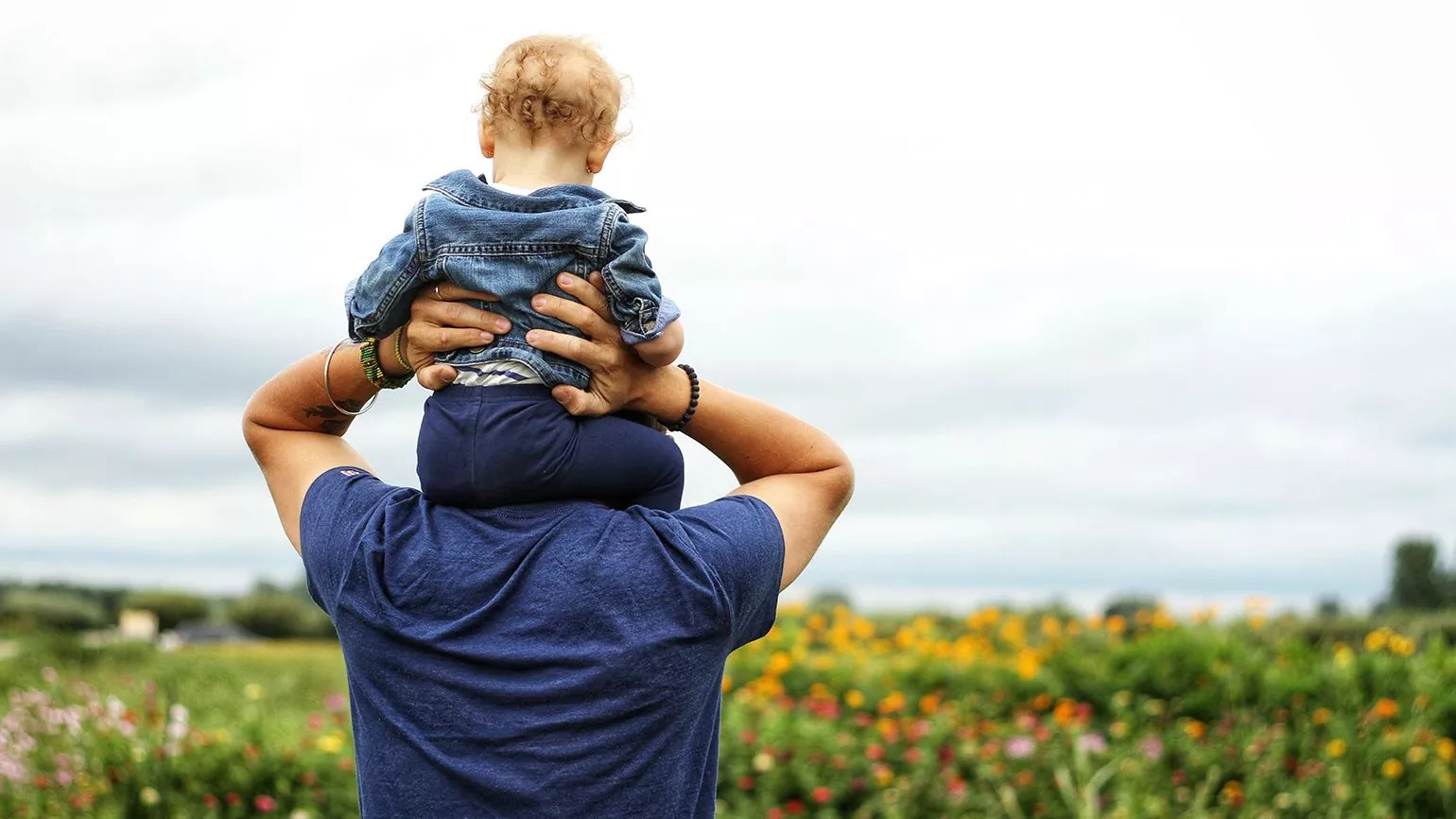 father with kid